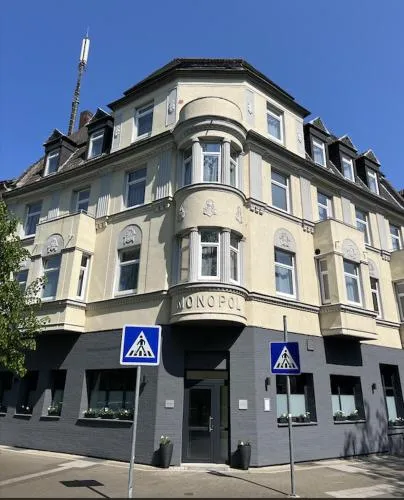 Hotel Monopol in Hilden, Deutschland