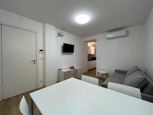 Apartment - Ground Floor image 6