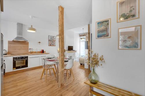 One-Bedroom Apartment image 5