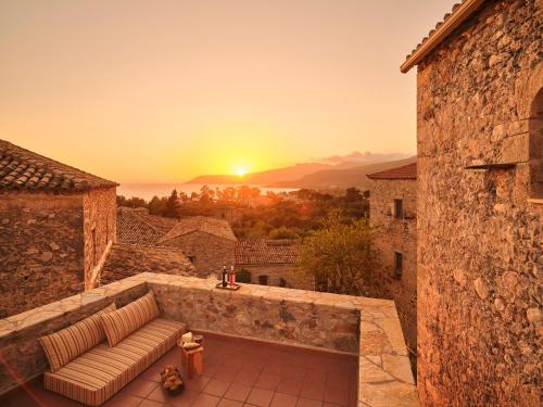 Petreas Castle gîte à louer Kardamili