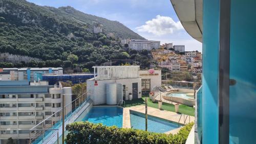 Piscina, Ocean Spa Plaza Resort Apartment in Gibraltar