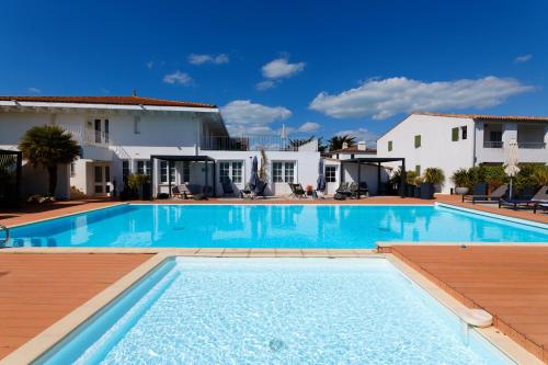 2 bedrooms, 2 beds