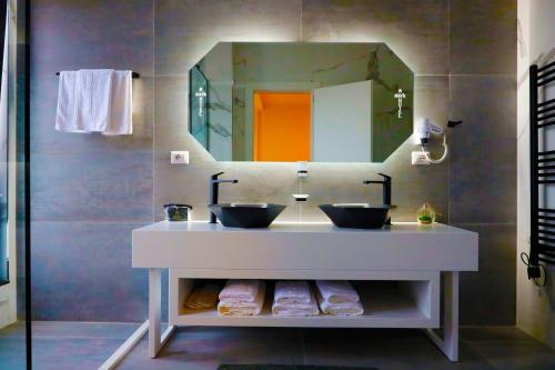 Mark Hotel, Тирана (фото 11)