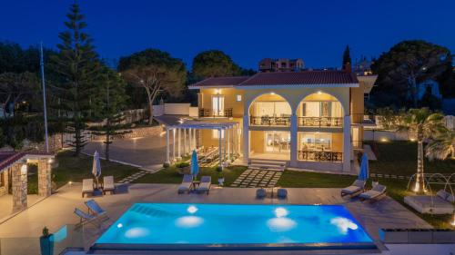 Villa Bala - Seaside Luxury Villa! - Accommodation - Zakynthos Town