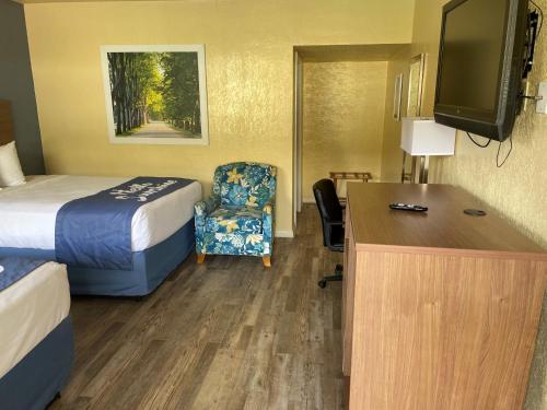 Days Inn by Wyndham Gainesville University