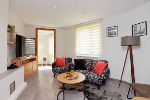Ferienwohnung in ruhiger Lage von Zella-Mehlis/ Wohnung Carola in Zella-Mehlis, Deutschland