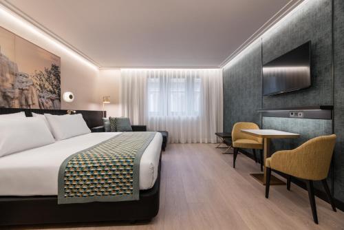 room detail thumbnail 0