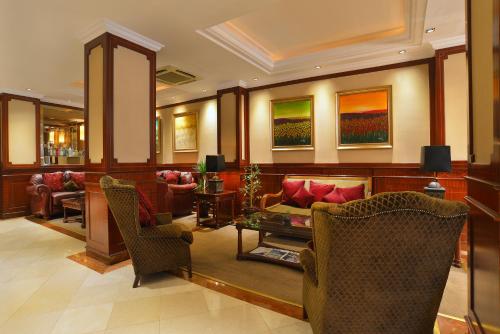 Pera Rose Hotel - image 4