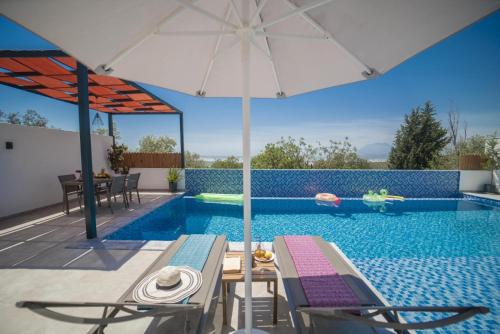 Sefam-Kalkan'da 2+1 Jakuzili Balayı Villası - image 7