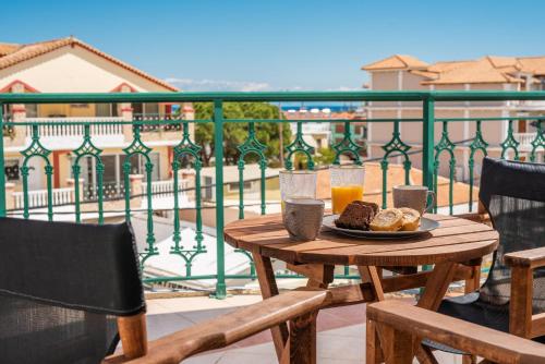  Koukos Loft Apartments in Planos