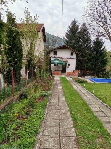 Relax house in Вісоко