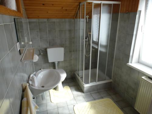 Rooms-Apartment Renata - image 3