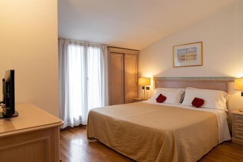 Soave Roxy Apartments