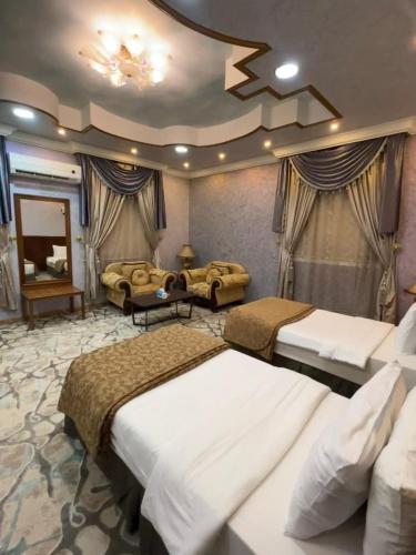 . سويت ان العلا للشقق المفروشة الخاصة Sweet In alula Apartments and organizing tours