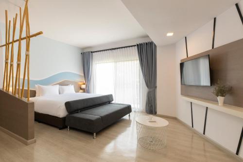 room detail thumbnail 0