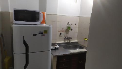 Kitchen, CASA BLANCA Jujuy in Barrio Alto Padilla