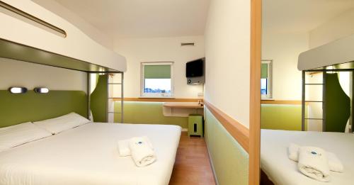 ibis budget Manchester Centre Pollard Street - image 2