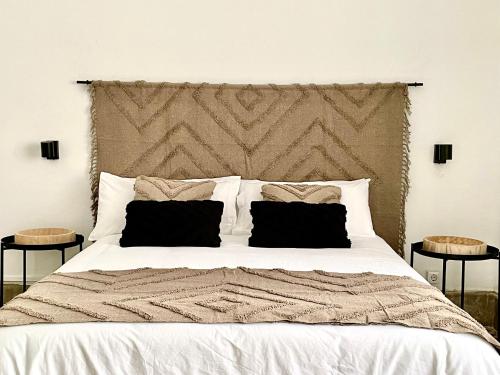 Victoria Site-Luxury Center