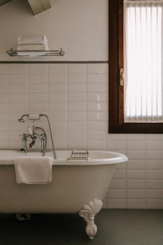 356113827 Maison Matilda - Luxury Rooms & Breakfast
