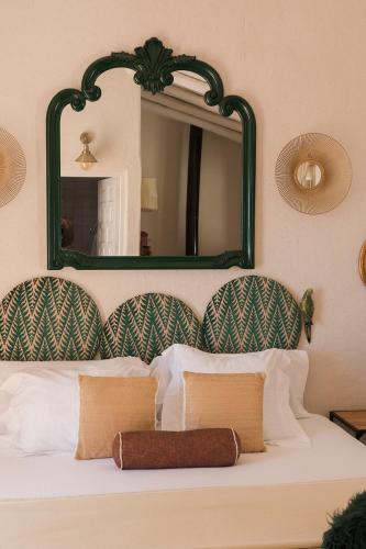 Classic Double Room with Balcony Posada Morisca Charming Hotel Boutique 84