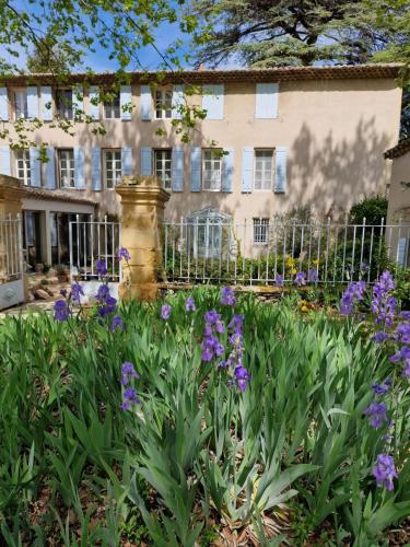 1560- Domaine Des Cinq Jardins- A Magical and Authentic Mansion