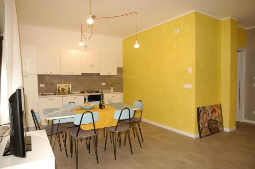 Il girasole - Apartment - Dervio