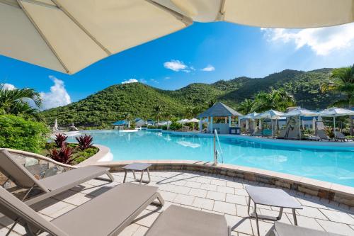 Piscine, Secrets® St. Martin Resort & Spa - All Inclusive - Adults Only in Saint-Martin