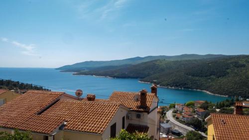 Apartment with beautiful sea view