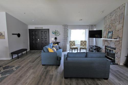 Comfortable vacation property minutes from downtown Comfortable vacation property minutes from downtown