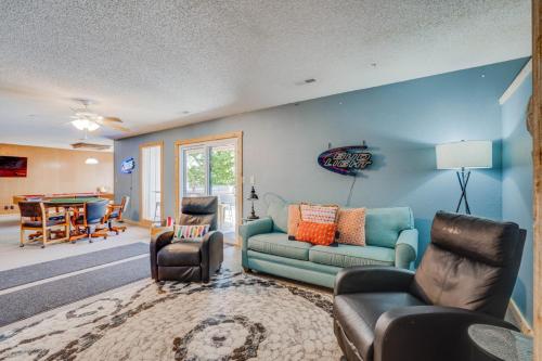 Lake Breeze Timber – Lake Ozark, MO