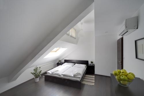 1.Republic Hotel - image 5
