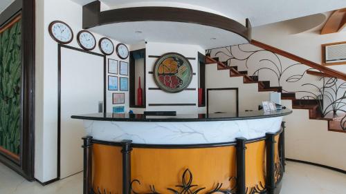 Lobby, RedDoorz Premium @ Nick Hotel Gerona Tarlac in Gerona