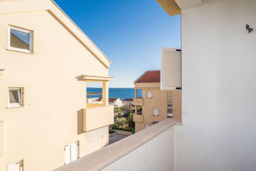 Apartment image 2