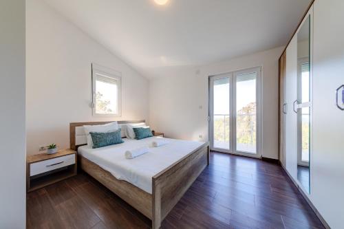 Dolaca Villas in Zgrade