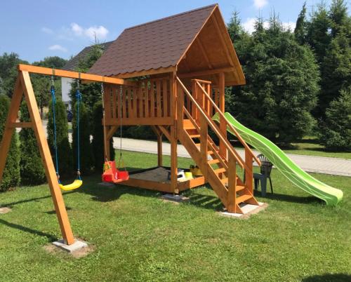 Słoneczny Domek Uherce Mineralne (Sloneczny Domek Uherce Mineralne) in 烏厄爾斯米納拉尼