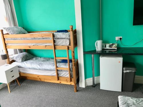 Yado Hotel – Blackpool