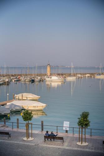 Double room, lake view, balcony