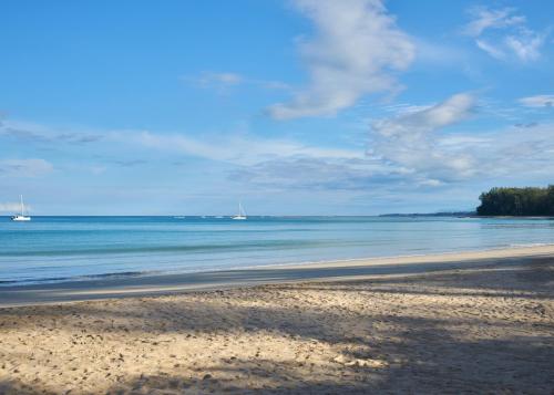 Nai Yang Beach Resort and Spa photo 4