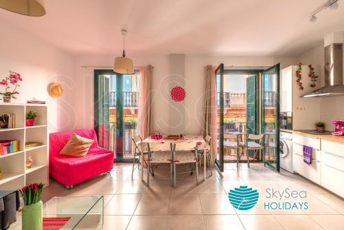 SkySea Holidays CITY CENTER SUITES, Málaga