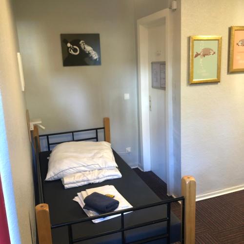 Backpackers Düsseldorf - SELF CHECK-IN