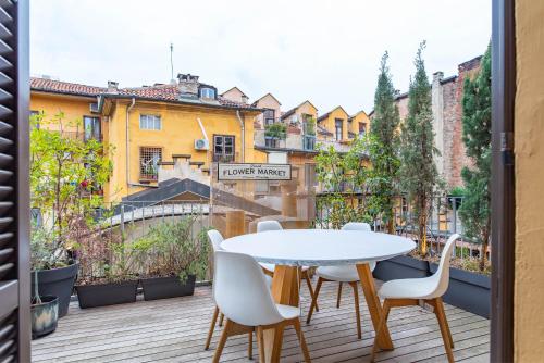 THE NEST, Turin