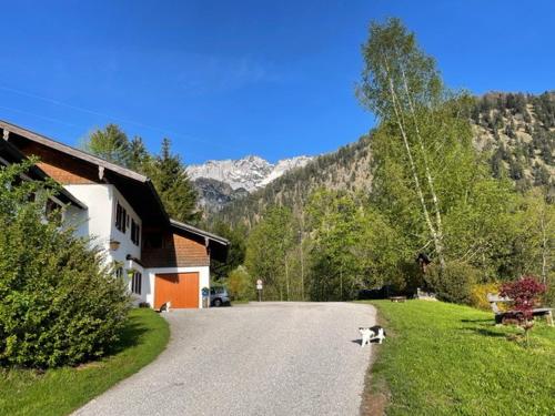 Ferienwohnung Alpenglück - Apartment - Marktschellenberg