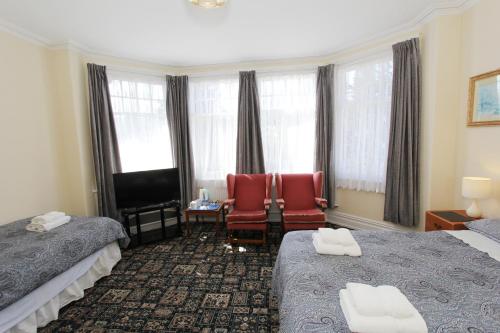 West Point Hotel Bed and Breakfast in Colwyn Bay