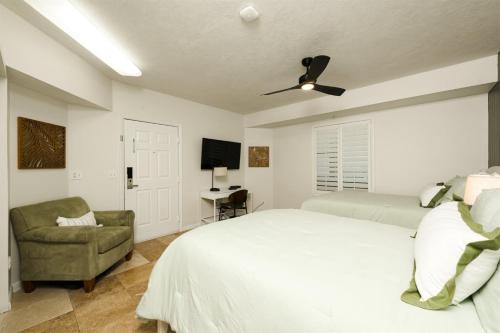 Unit 1604 - image 6