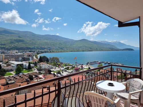 Villa Mesokastro - Hotel - Ohrid