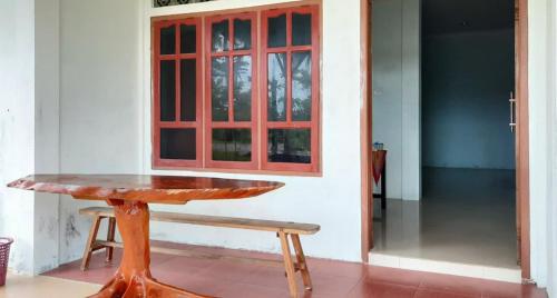 Prima Homestay Mentawai Mitra RedDoorz in Illa Mentawai