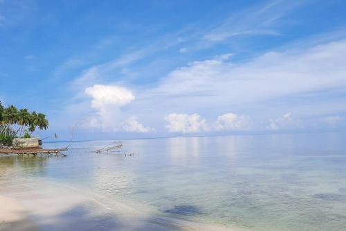 Prima Homestay Mentawai Mitra RedDoorz in Illa Mentawai