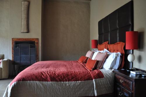 Guestroom, Tenahead Mountain Lodge and Spa in Rhodes