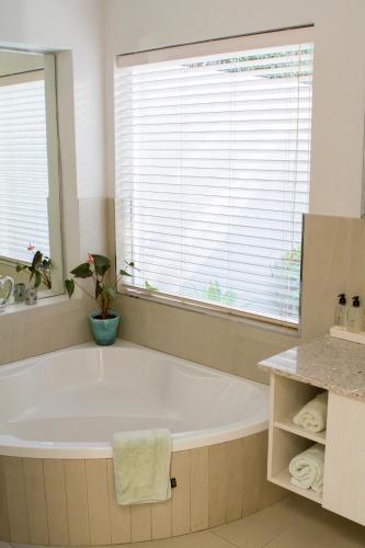 Cherry Berry Lodge Cherry Berry Lodge