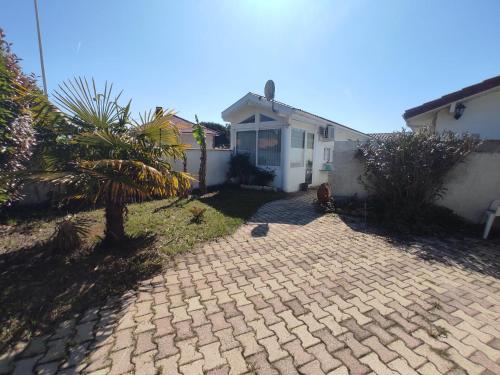Charmante Maison avec jardin à Biscarrosse gîte à louer Enhil